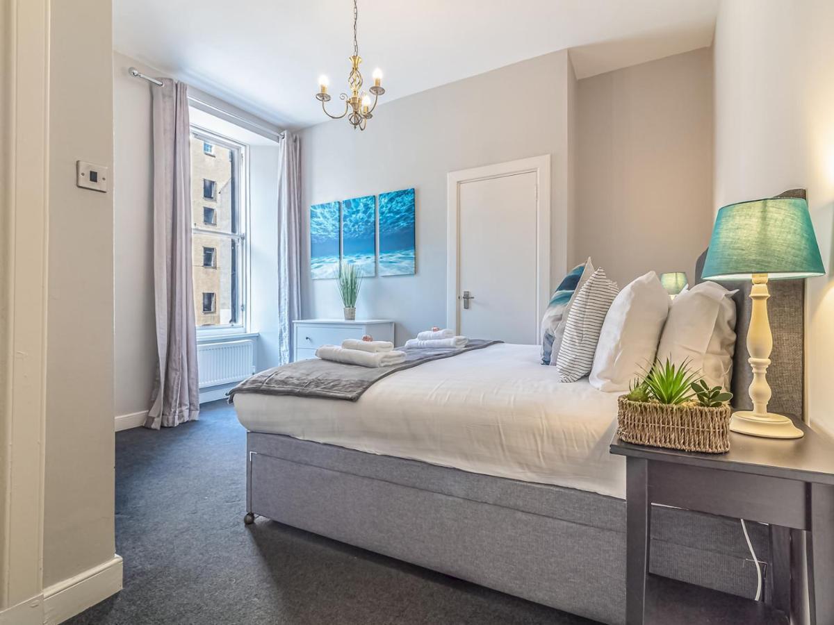 Pass The Keys Spacious And Homely Flat On The Royal Mile EDI Exterior foto