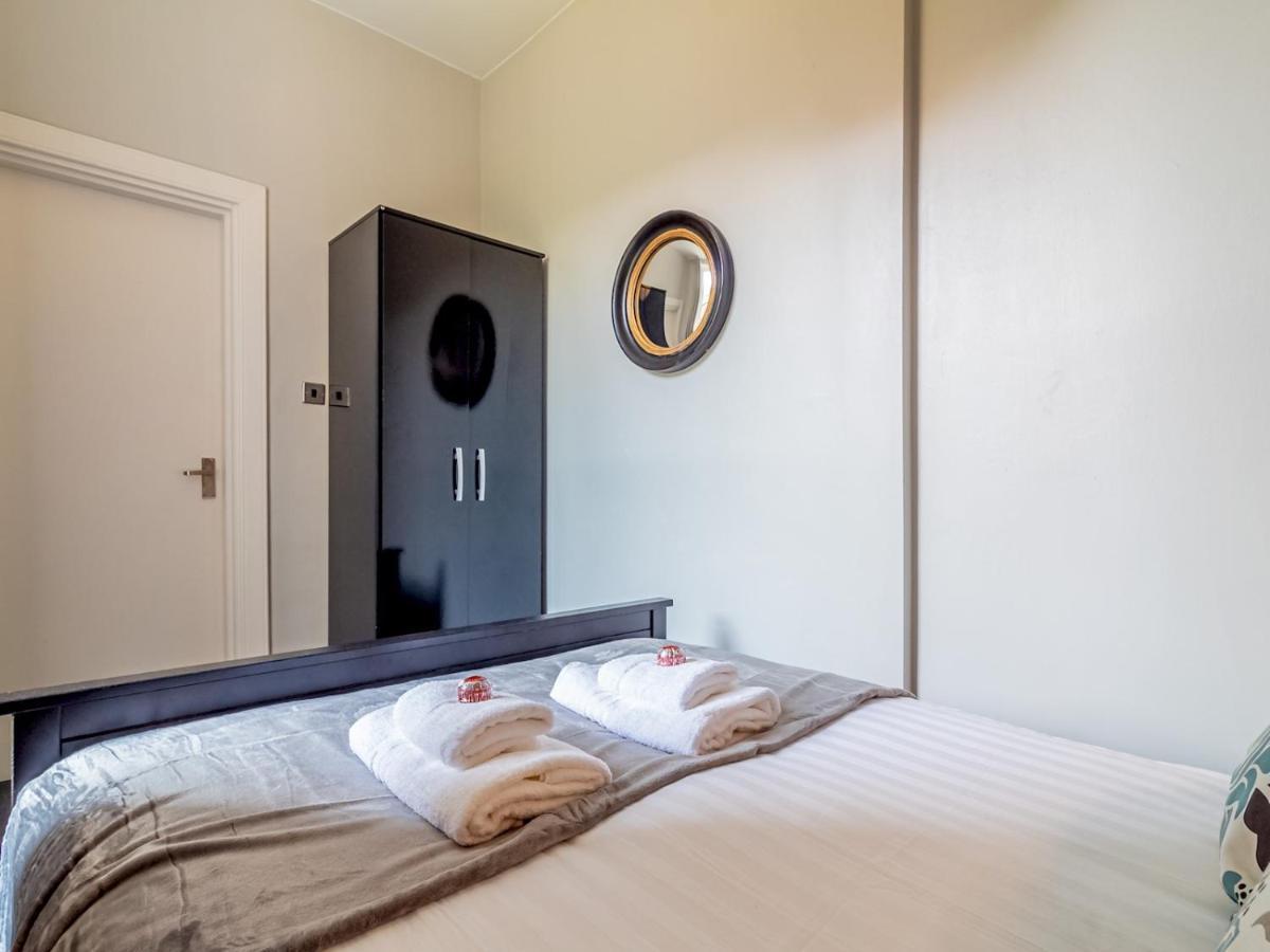 Pass The Keys Spacious And Homely Flat On The Royal Mile EDI Exterior foto
