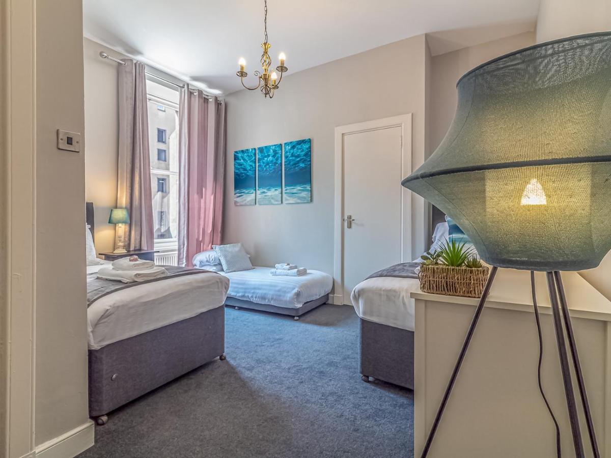 Pass The Keys Spacious And Homely Flat On The Royal Mile EDI Exterior foto