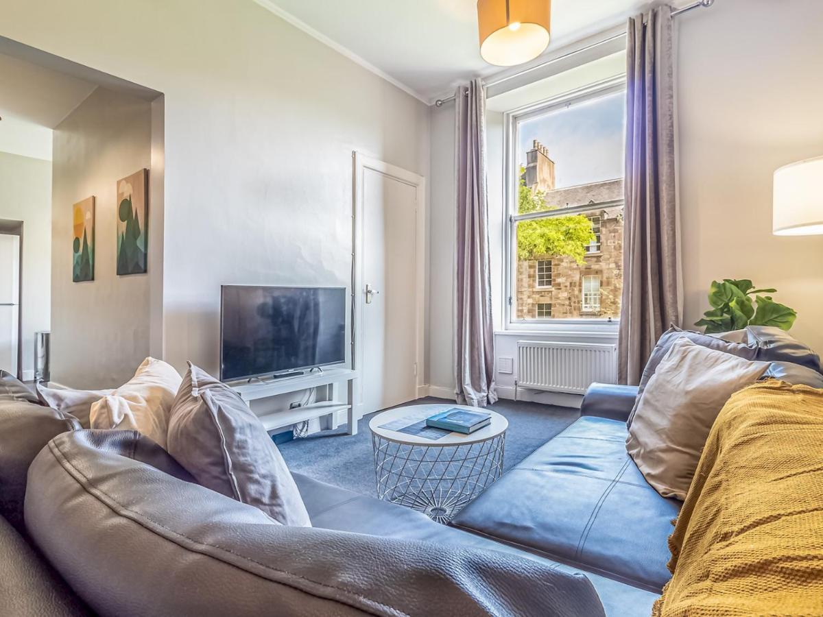 Pass The Keys Spacious And Homely Flat On The Royal Mile EDI Exterior foto