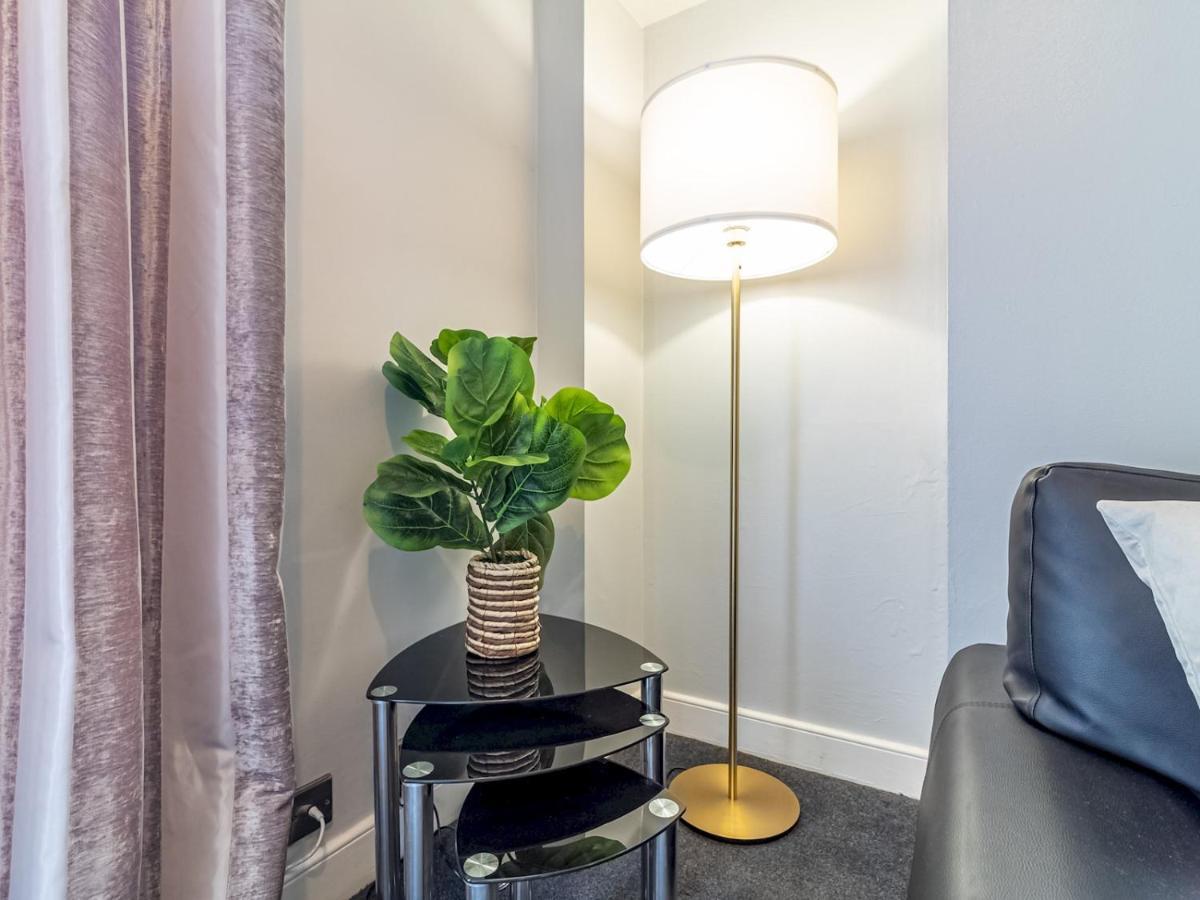 Pass The Keys Spacious And Homely Flat On The Royal Mile EDI Exterior foto