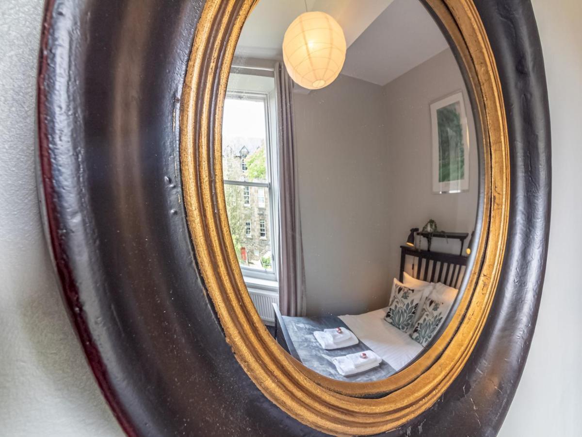 Pass The Keys Spacious And Homely Flat On The Royal Mile EDI Exterior foto